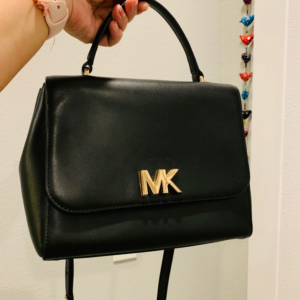 Mott turnlock MK satchel